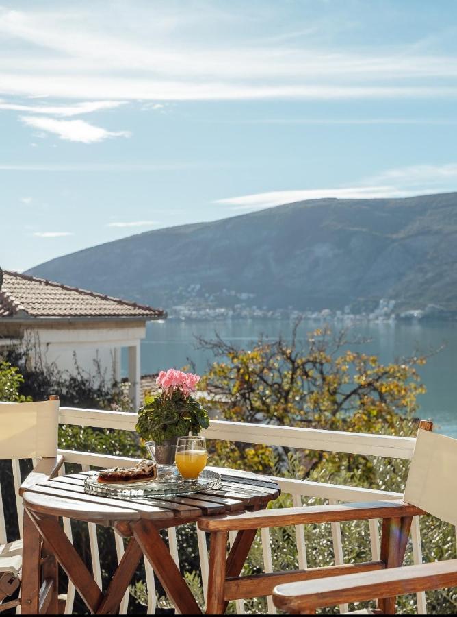 Apartmani Vico Herceg Novi Exteriér fotografie