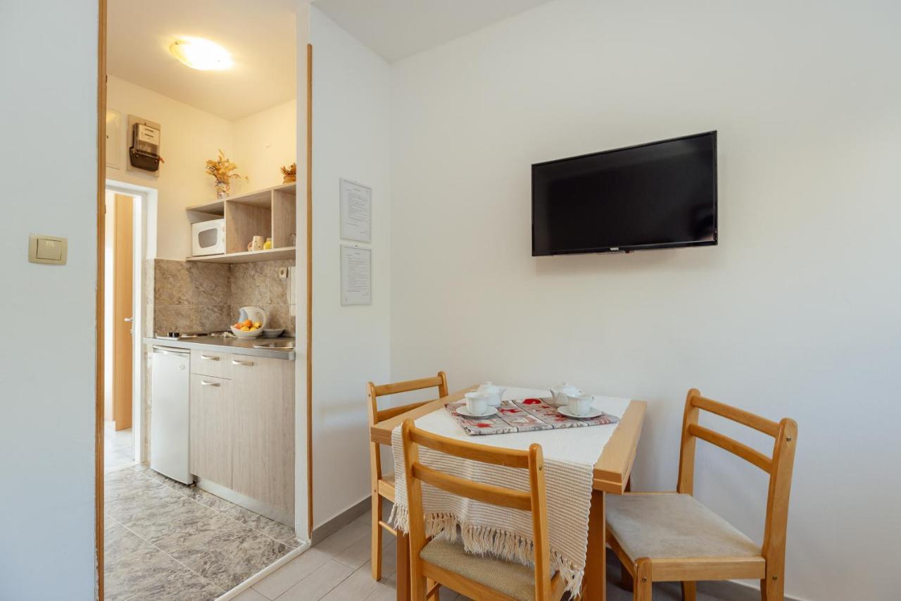 Apartmani Vico Herceg Novi Exteriér fotografie